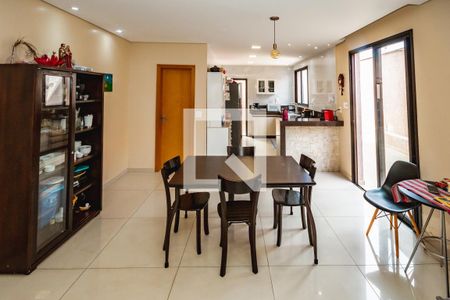 Casa para alugar com 4 quartos, 180m² em Alípio de Melo, Belo Horizonte