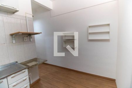 Cozinha de kitnet/studio à venda com 1 quarto, 34m² em Centro, Niterói