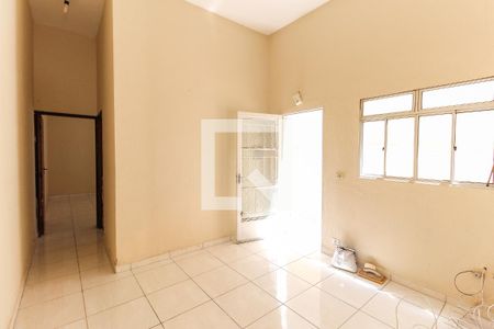 Sala de casa para alugar com 2 quartos, 70m² em Cidade Líder, São Paulo