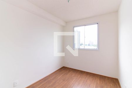 Quarto 2 de apartamento para alugar com 2 quartos, 34m² em Parque Industrial Tomas Edson, São Paulo