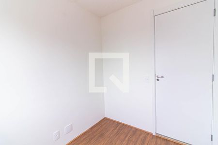 Quarto 1 de apartamento para alugar com 2 quartos, 34m² em Parque Industrial Tomas Edson, São Paulo
