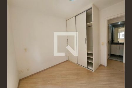 Quarto de apartamento à venda com 1 quarto, 38m² em Santo Amaro, São Paulo