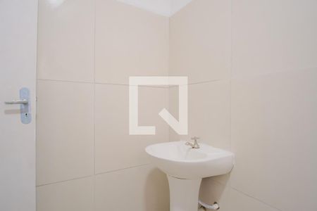 Banheiro da Suíte de casa para alugar com 2 quartos, 100m² em Vila Carrão, São Paulo