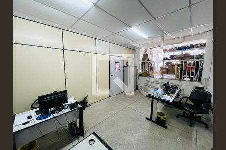 Sala 1 de casa à venda com 0 quarto, 264m² em Jardim Dourado, Guarulhos