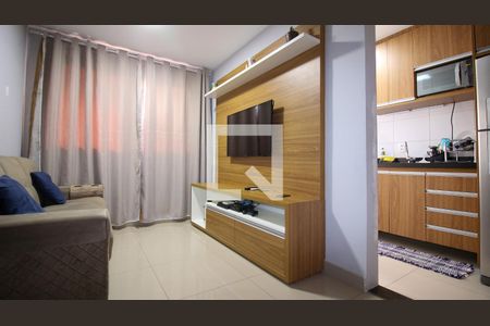 Sala de apartamento para alugar com 2 quartos, 43m² em Cidade São Mateus, São Paulo
