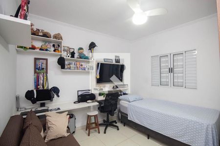 Quarto 1 de casa para alugar com 2 quartos, 100m² em Vila Constança, São Paulo