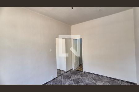 Quarto 1 de apartamento para alugar com 2 quartos, 60m² em Brás de Pina, Rio de Janeiro