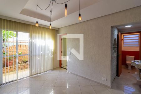 Sala de jantar de casa para alugar com 3 quartos, 144m² em Jardim Prudência, São Paulo