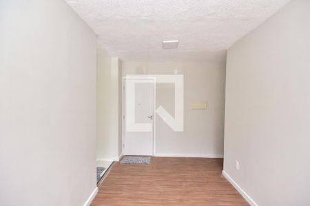 Sala de apartamento para alugar com 2 quartos, 42m² em Jardim do Lago, São Paulo