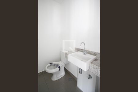 Lavabo de apartamento à venda com 3 quartos, 141m² em Indianópolis, São Paulo