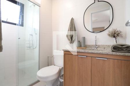 Banheiro de apartamento para alugar com 1 quarto, 27m² em Pompeia, São Paulo