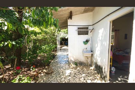 Quintal de casa para alugar com 3 quartos, 150m² em Boqueirão, Praia Grande