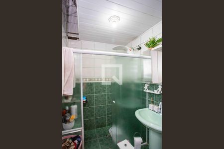 Banheiro da Suíte 1 de casa para alugar com 3 quartos, 72m² em Conceição, Diadema