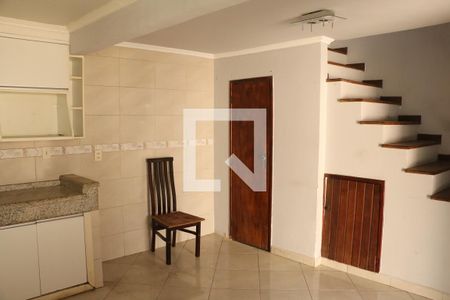 Cozinha de casa para alugar com 2 quartos, 90m² em Parque Residencial Guadalajara, Nova Iguaçu