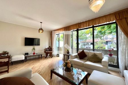 Sala de casa à venda com 4 quartos, 196m² em Planalto Paulista, São Paulo