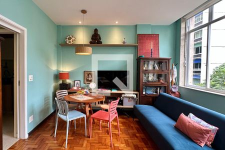 Sala/Quarto de apartamento à venda com 1 quarto, 41m² em Copacabana, Rio de Janeiro