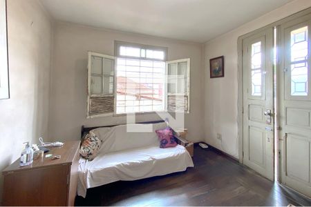 Sala de casa à venda com 3 quartos, 117m² em Colégio Batista, Belo Horizonte