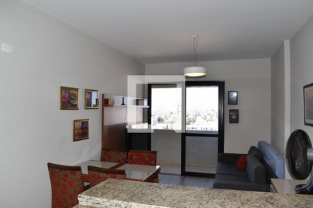 Sala de apartamento para alugar com 1 quarto, 46m² em Bigorrilho, Curitiba