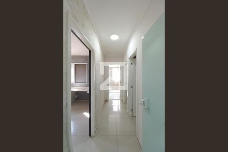 Corredor de apartamento para alugar com 3 quartos, 80m² em Ponte Preta, Campinas