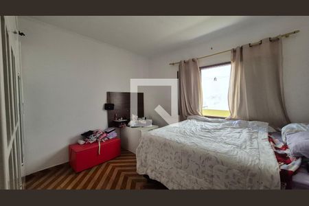 Quarto de casa à venda com 5 quartos, 350m² em Jardim Santo Antônio, Santo André