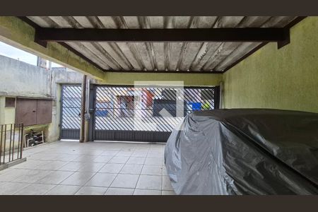 Vista de casa à venda com 5 quartos, 350m² em Jardim Santo Antônio, Santo André