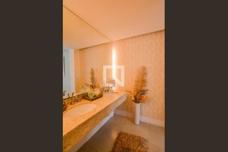 Lavabo de casa para alugar com 3 quartos, 400m² em Vila Camilópolis, Santo André