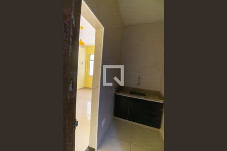 Cozinha de kitnet/studio para alugar com 1 quarto, 35m² em Centro, Niterói