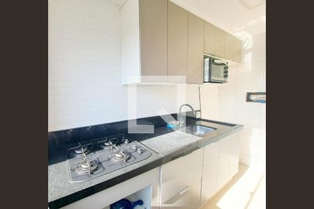 Cozinha de apartamento para alugar com 2 quartos, 40m² em Jardim Boa Vista (zona Oeste), Osasco