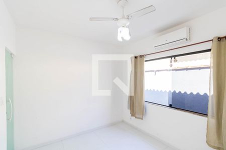 Quarto 1 de casa para alugar com 2 quartos, 280m² em Campo Grande, Rio de Janeiro