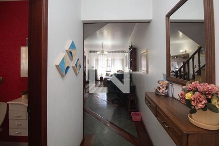 Casa à venda com 4 quartos, 247m² em Vila Ede, São Paulo