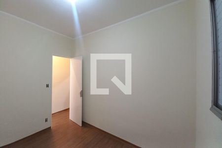 Quarto 1  de apartamento à venda com 2 quartos, 60m² em Jardim Pauliceia, Campinas