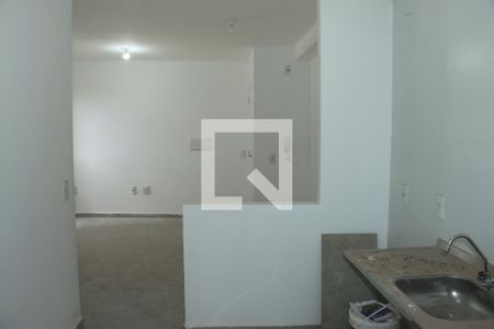 Sala/Cozinha de apartamento para alugar com 2 quartos, 48m² em Jardim de Lourdes, Embu das Artes