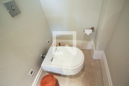 Lavabo de apartamento para alugar com 2 quartos, 125m² em Itaim Bibi, São Paulo