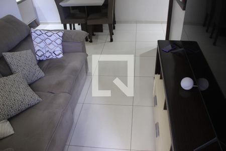 Sala  de apartamento para alugar com 2 quartos, 50m² em Vila Augusta, Guarulhos