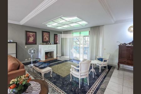 Casa à venda com 4 quartos, 500m² em City América, São Paulo