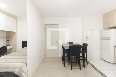 Sala  de kitnet/studio para alugar com 1 quarto, 30m² em Tatuapé, São Paulo