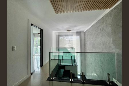 Hall Íntimo de casa de condomínio para alugar com 3 quartos, 270m² em Vargem Grande, Rio de Janeiro
