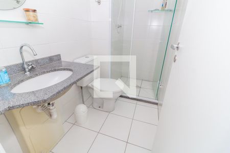 Banheiro de apartamento para alugar com 1 quarto, 31m² em Água Branca, São Paulo