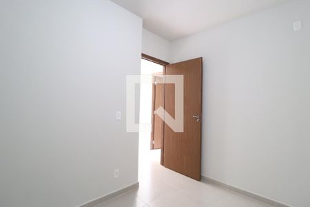 Quarto 1 de apartamento para alugar com 2 quartos, 60m² em Morumbi, Uberlândia