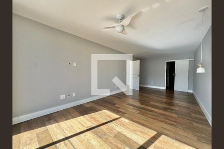 Suíte 1 de casa de condomínio para alugar com 3 quartos, 300m² em Jacarepaguá, Rio de Janeiro