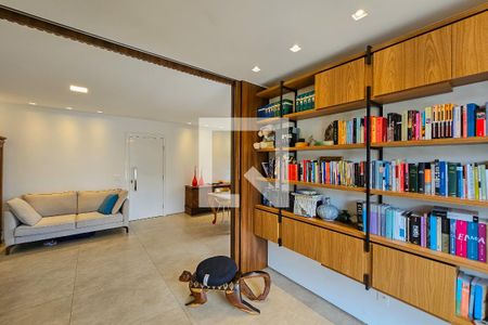 Sala de apartamento à venda com 2 quartos, 200m² em Carmo, Belo Horizonte