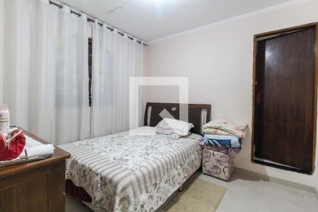 Quarto 1 de casa para alugar com 3 quartos, 140m² em Jardim Bonifacio, São Paulo