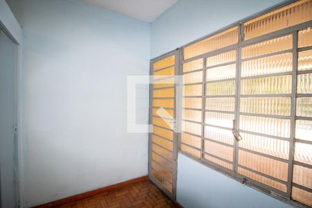 Entrada de casa para alugar com 2 quartos, 130m² em Conjunto Residencial Butanta, São Paulo