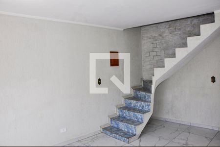 Corredor de casa para alugar com 2 quartos, 86m² em Freguesia do Ó, São Paulo