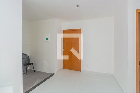 Sala de apartamento para alugar com 2 quartos, 45m² em Costa E Silva, Porto Alegre
