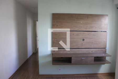 Sala de apartamento para alugar com 2 quartos, 43m² em Jardim Cocaia, Guarulhos