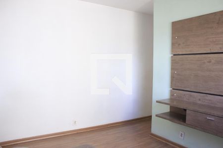 Sala de apartamento para alugar com 2 quartos, 43m² em Jardim Cocaia, Guarulhos