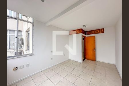 Sala de apartamento para alugar com 2 quartos, 75m² em Botafogo, Rio de Janeiro