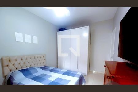 Quarto 2  de apartamento para alugar com 2 quartos, 59m² em Vila Alzira, Guarujá