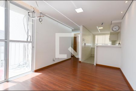 Sala  de apartamento para alugar com 2 quartos, 50m² em Palmares, Belo Horizonte